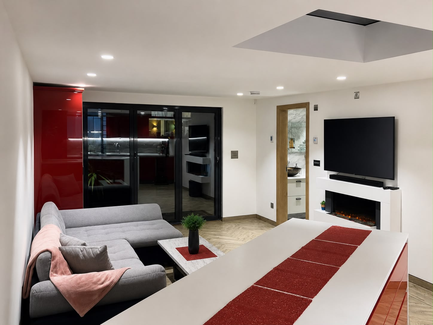 Bespoke interior finish by FurniLand