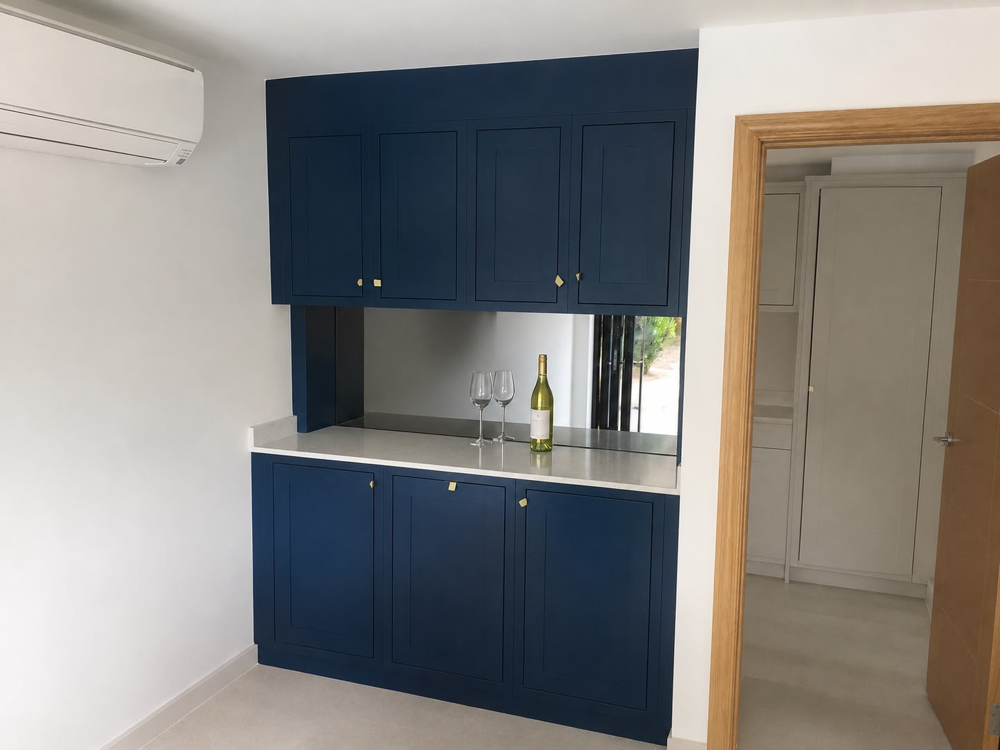Bespoke interior finish by FurniLand
