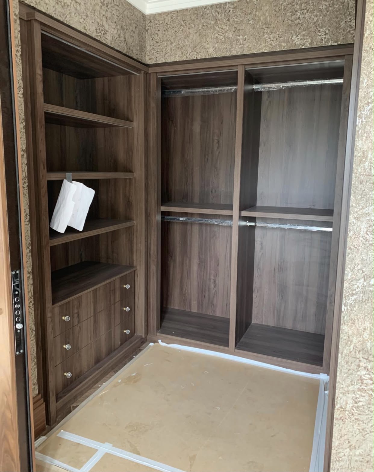 Bathroom marble cloakroom