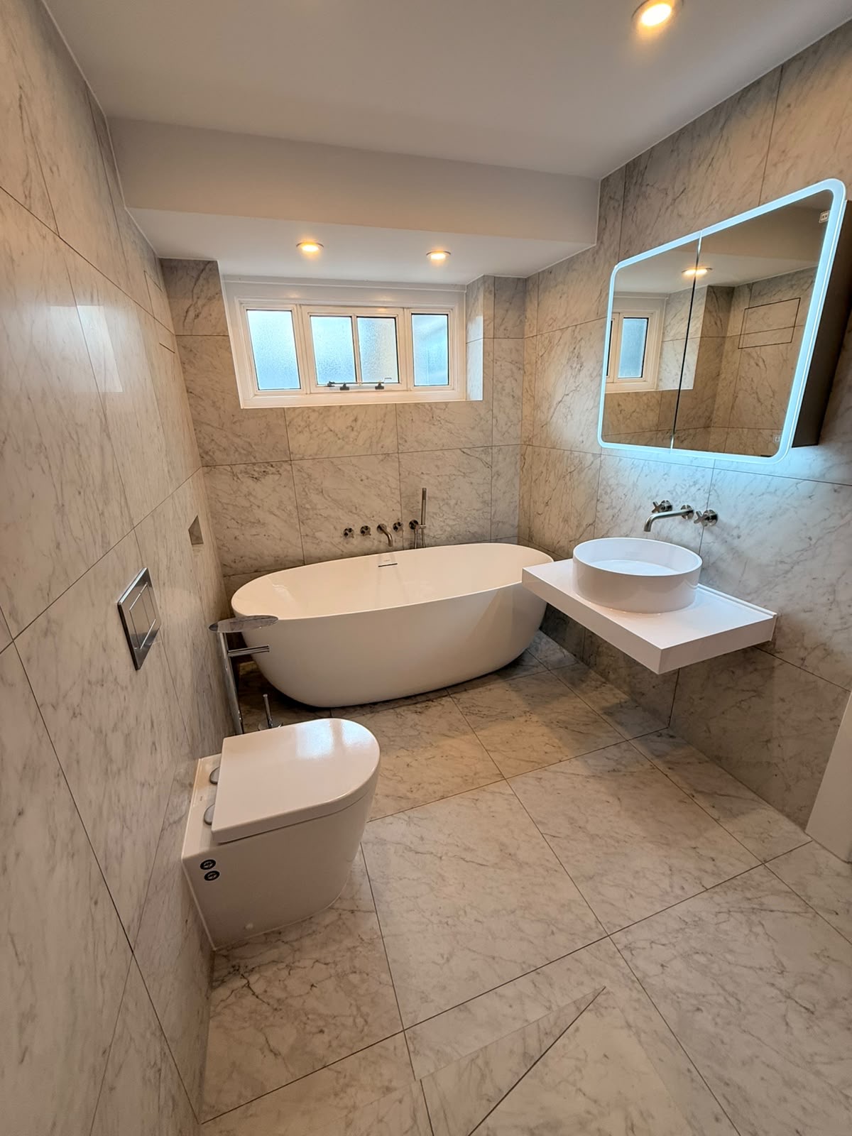 Bathroom marble freestanding