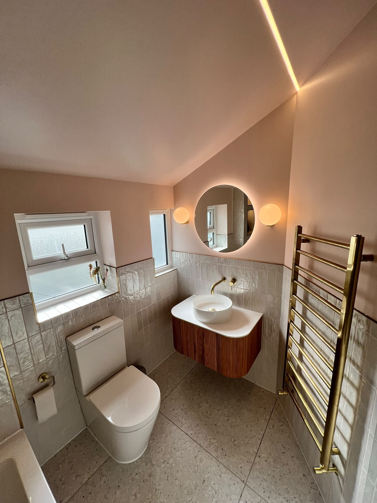 Bathroom pink terrazzo